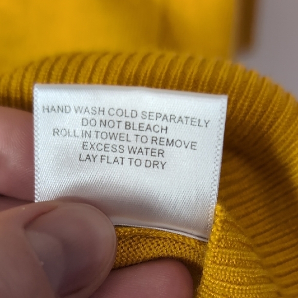 Modcloth | Golden Mustard Button-Front Deep V-neck Knitted Cardigan Size S - Picture 9 of 10